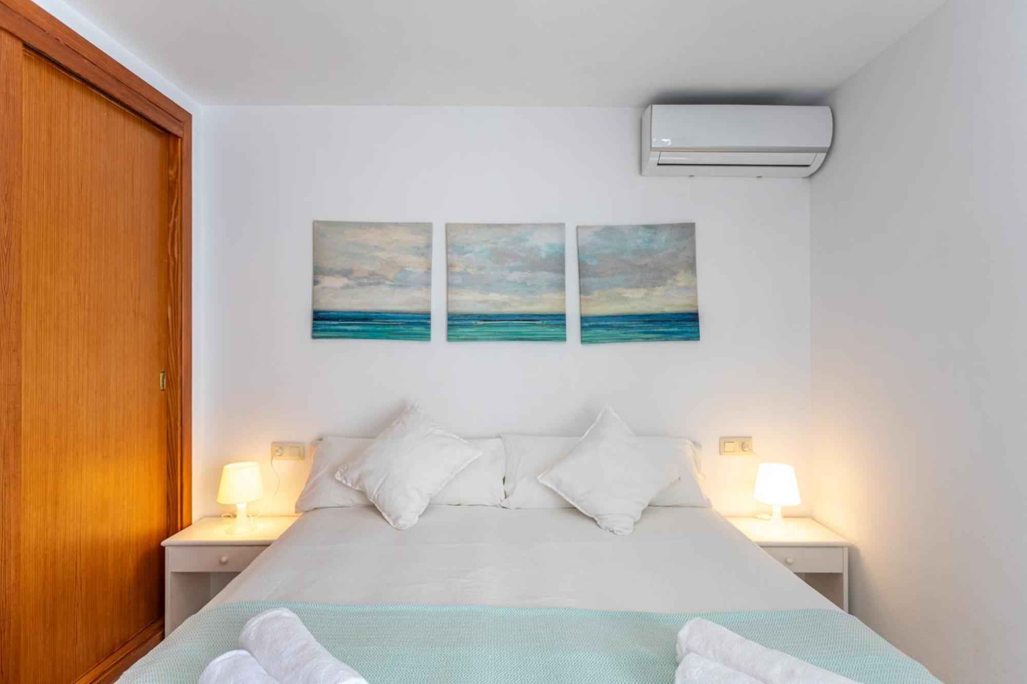 Apartamentos Es Dolc Colonia de Sant Jordi Ngoại thất bức ảnh