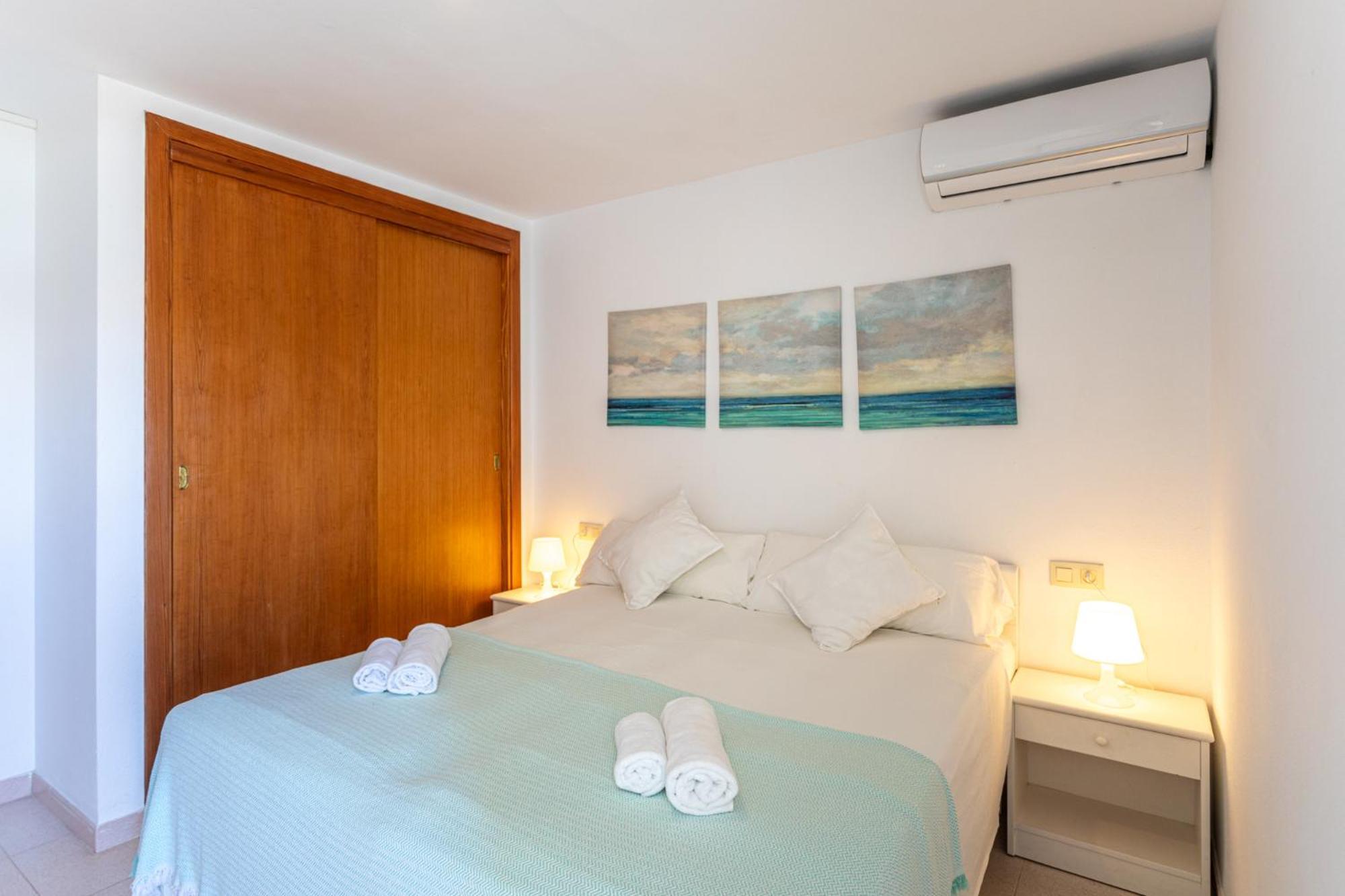 Apartamentos Es Dolc Colonia de Sant Jordi Ngoại thất bức ảnh