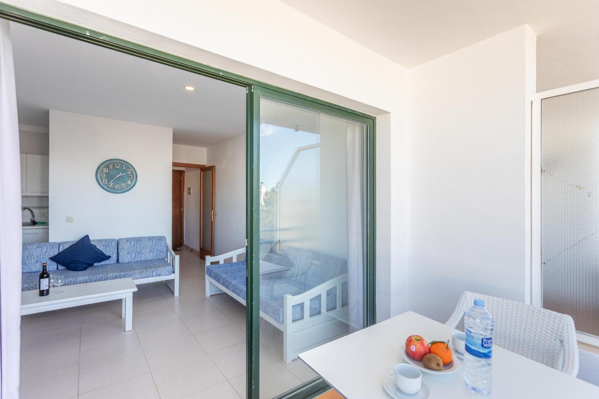 Apartamentos Es Dolc Colonia de Sant Jordi Ngoại thất bức ảnh